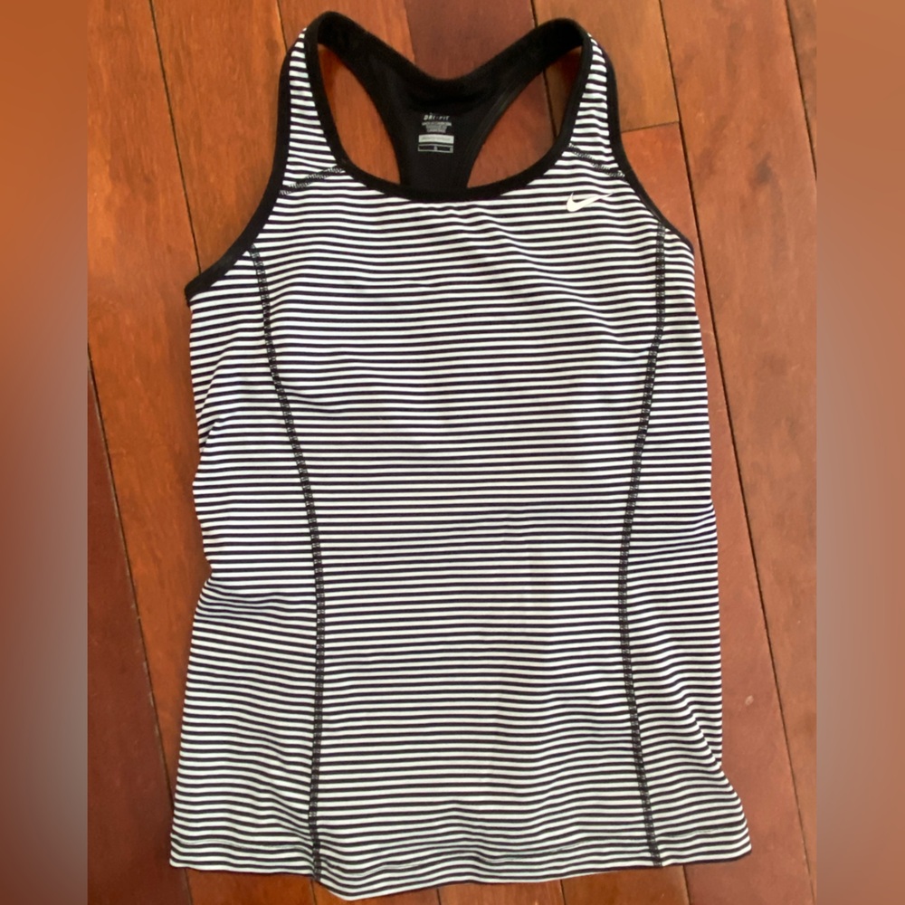 NWOT Nike Black and White Striped Dri-FIT Tank L